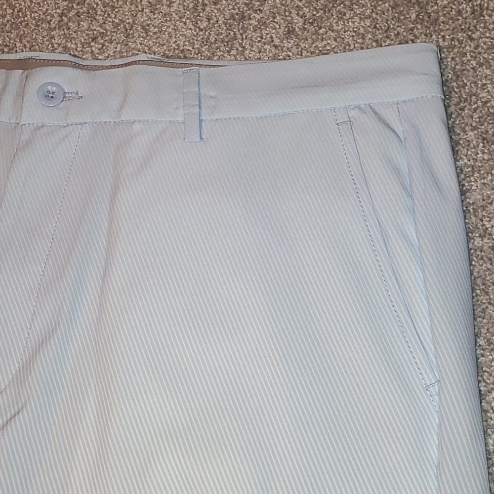 Greg Norman striped pale spring blue shorts - Picture 2 of 12